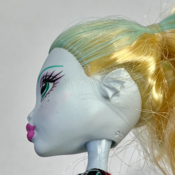 Monster High Doll Lagoona Blue Surf to Turf Mattel 2016 DNX06 - Picture 6 of 16